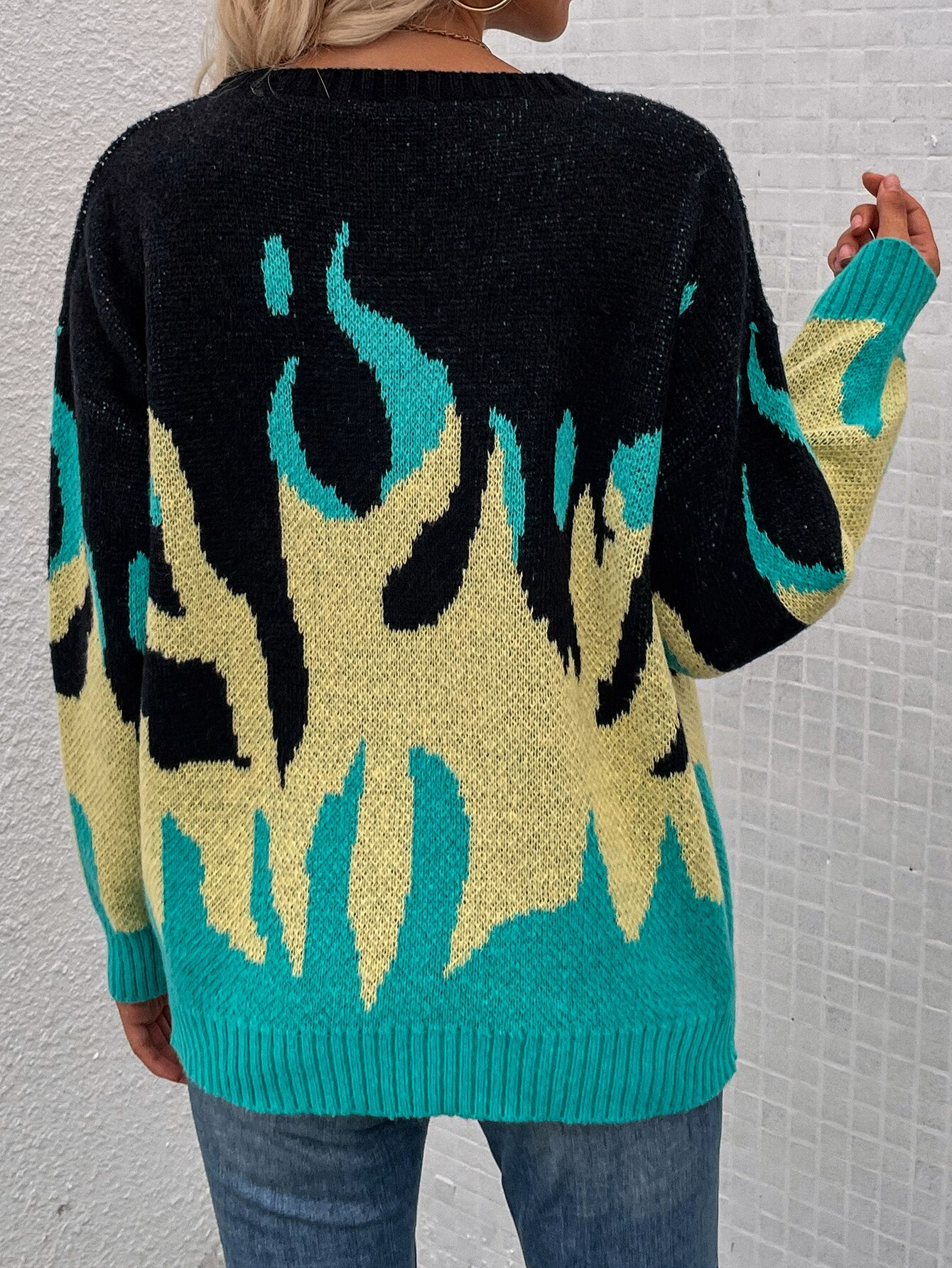 ANNA Flame Sweater