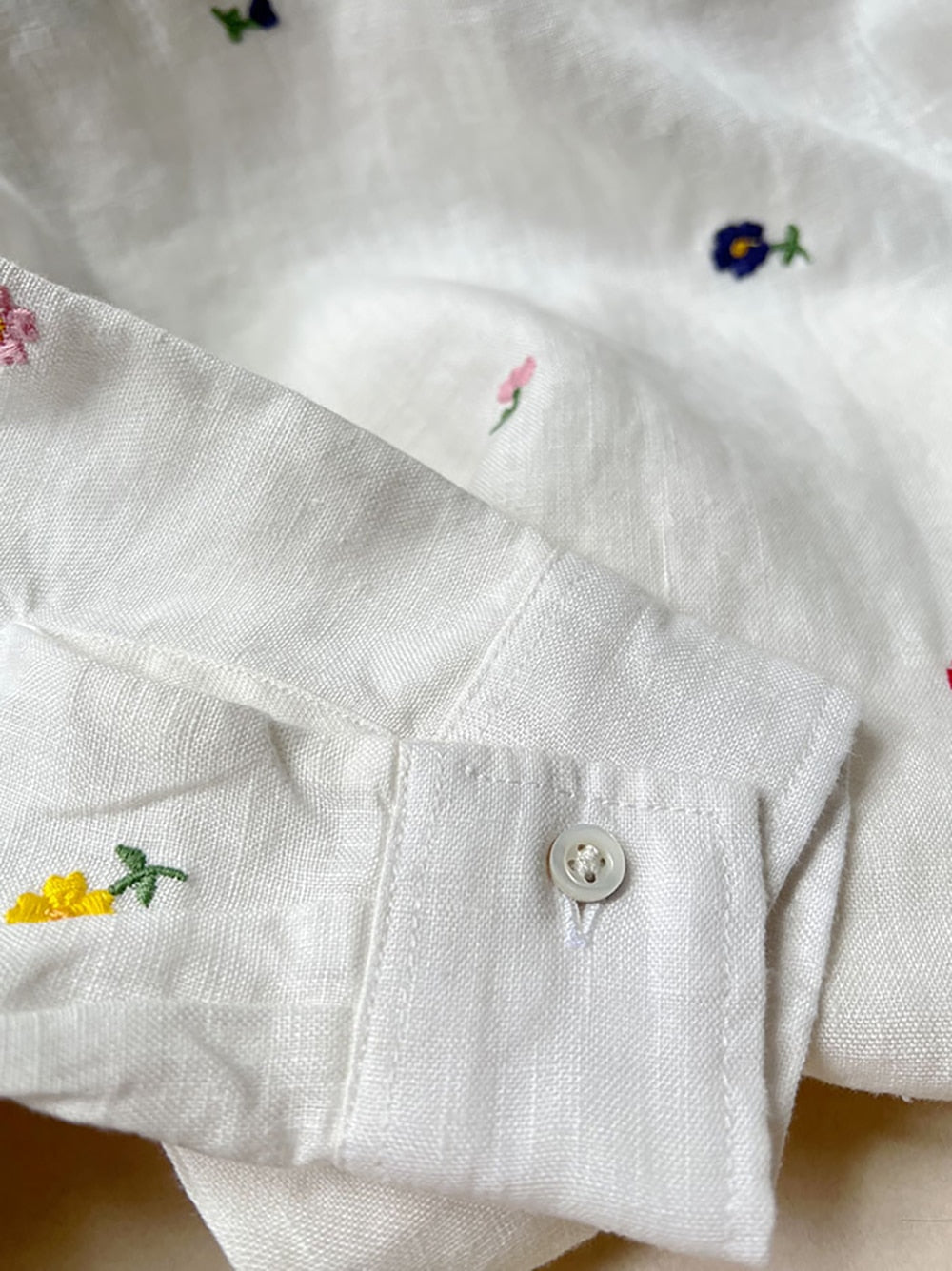 CHARM Embroidery Floral Shirt
